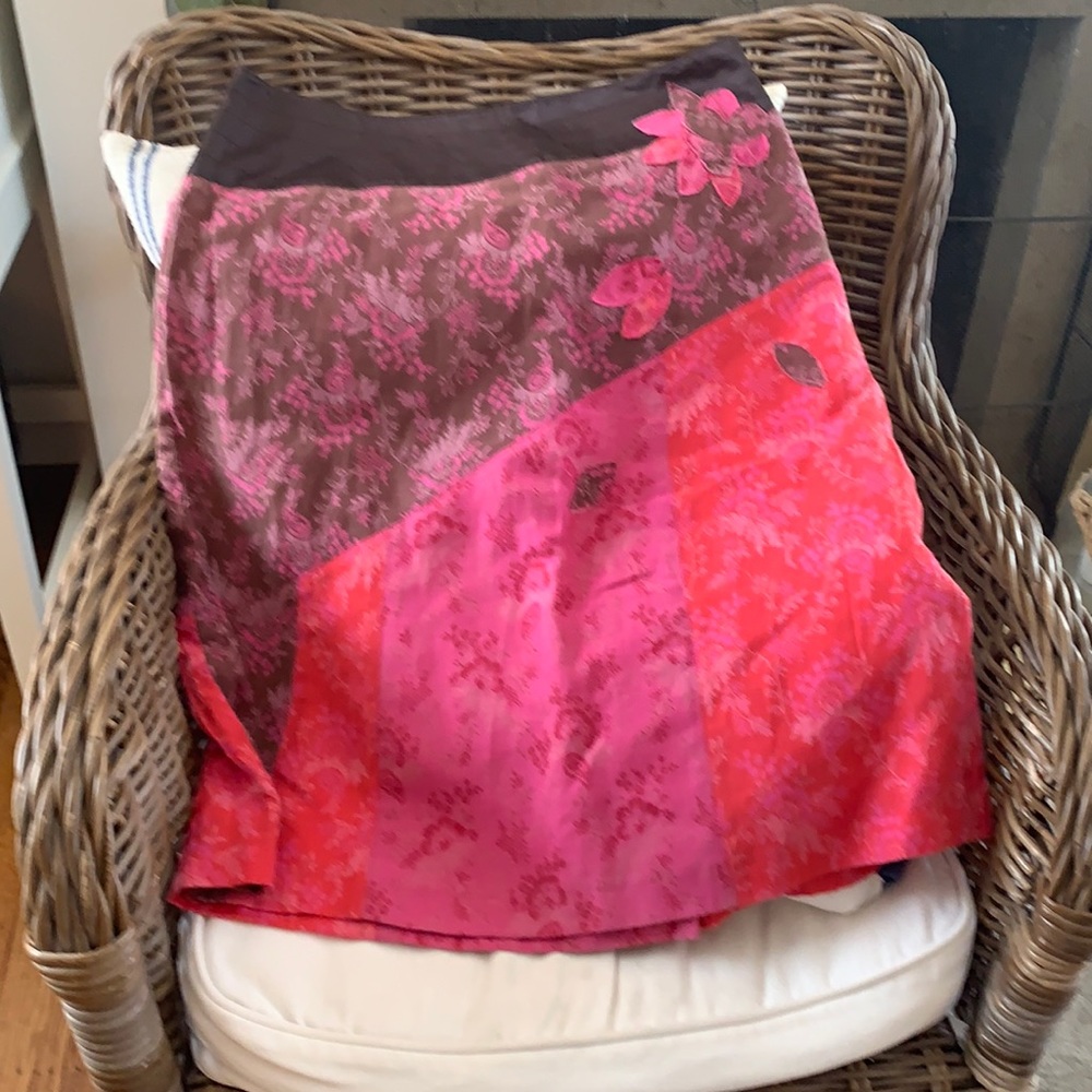 Women’s oiling skirt size 38 in good used condition